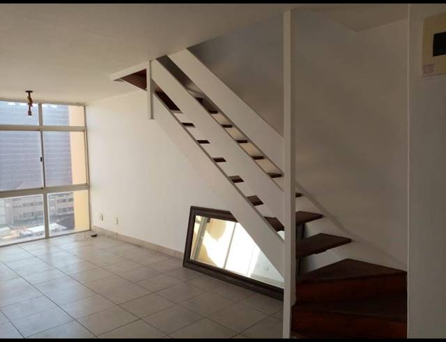 2.5 BEDROOM APARTMENT TO LET IN SOUTH BEACH